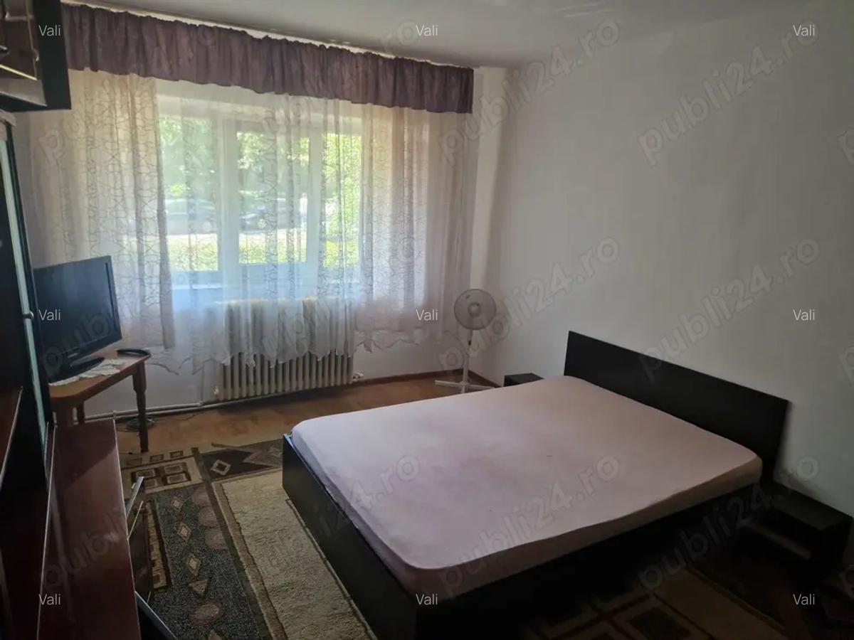 Persoana fizica inchiriez apartament cu o camera - 8