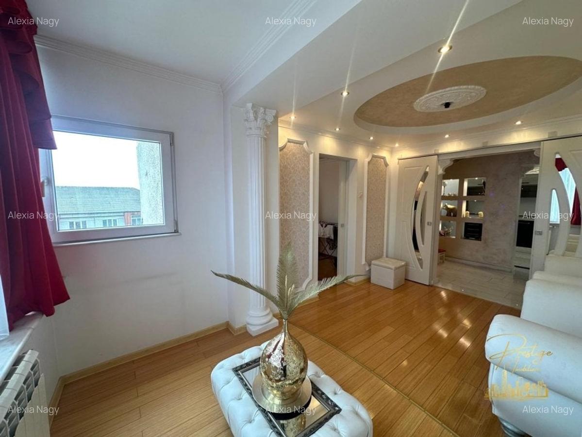 Apartament cu 3 camere decomandat, mobilat în Rogerius - 9