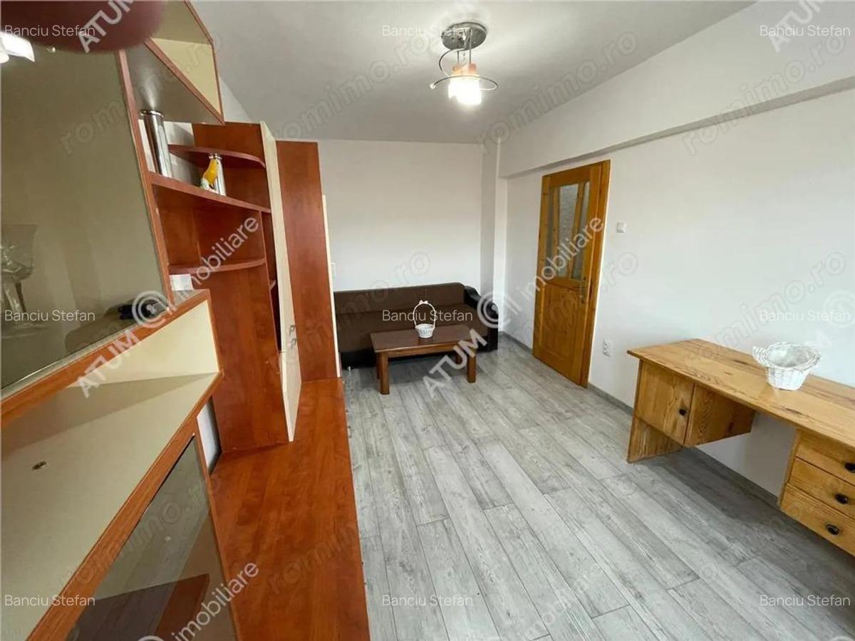 Apartament renovat cu 3 camere decomandate in Cisnadie Sibiu - 12