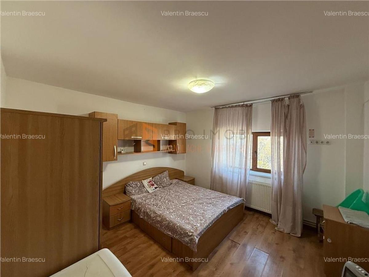 Garsoniera cf 1 decomandata zona Micro 14 - 1