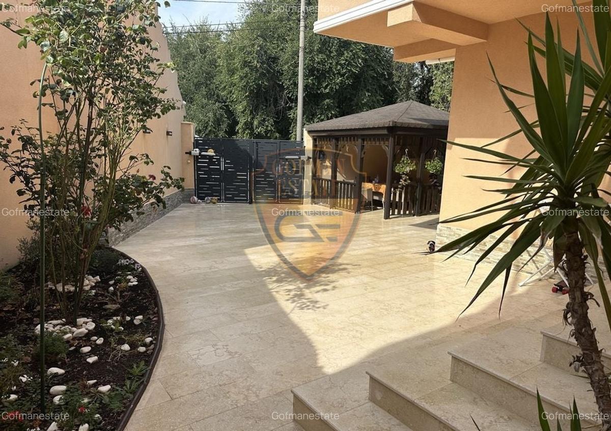 Casa 6 camere, 200 mp, Stadionul Farul, curte amenajata cu travertin + foisor - 2