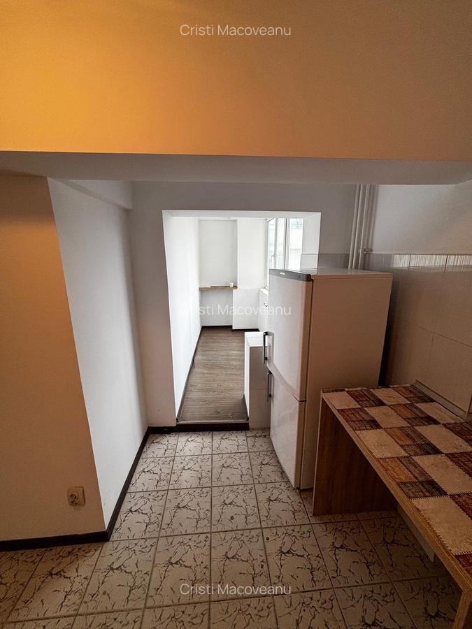 Apartament cu 2 camere de inchiriat nemobilat Bld. Decebal-pretabil firma/locuit - 6 Apartament cu 2 camere de inchiriat nemobilat Bld. Decebal-pretabil firma/locuit - 6