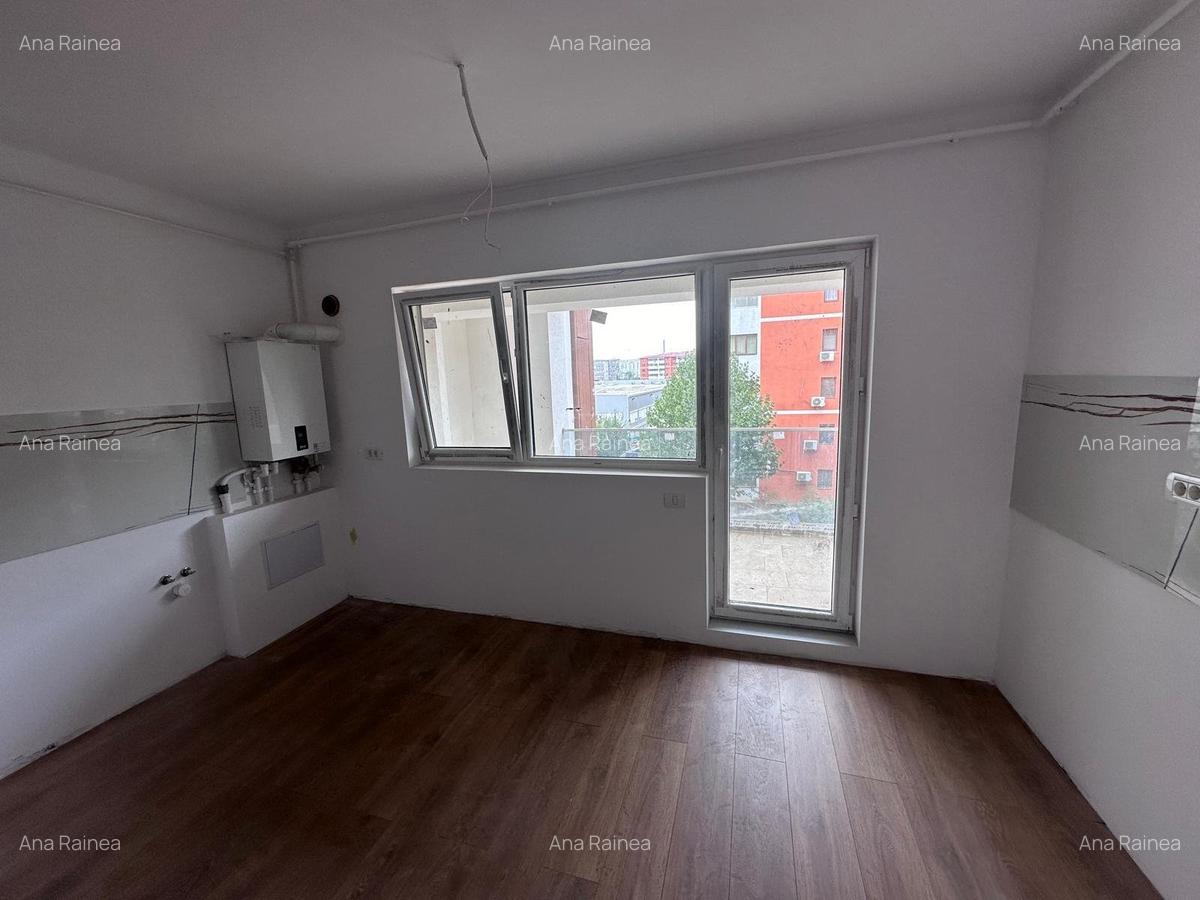 Apartament cu 2 camere, Spatios, Metrou Berceni - 10