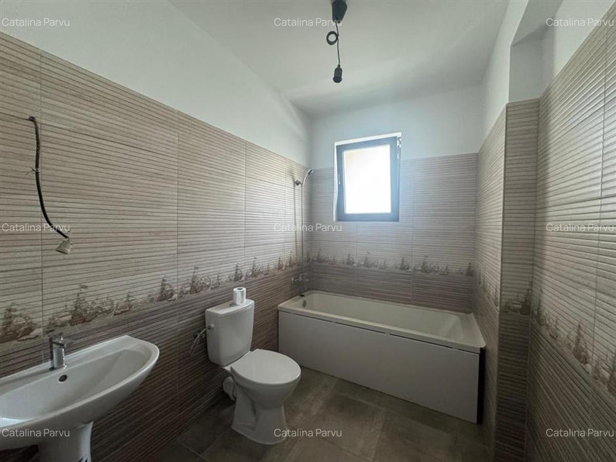 Apartament cu 2 camere decomandat în Titan - 4