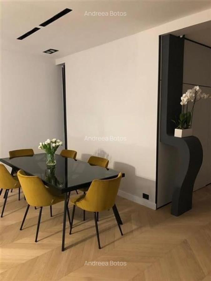 FILM & Tur LIVE!Vila cu arhitectura selecta,  intr- o eleganta oaza de liniste - 12