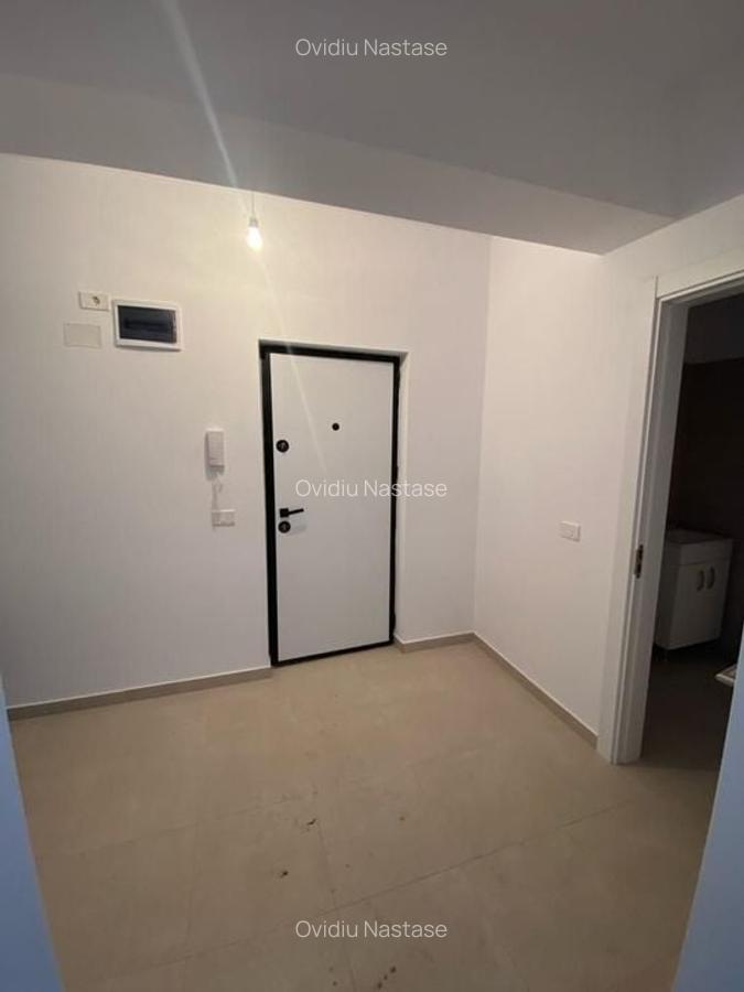 Apartament cu 2 camere decomandat în Apărătorii Patriei - 12