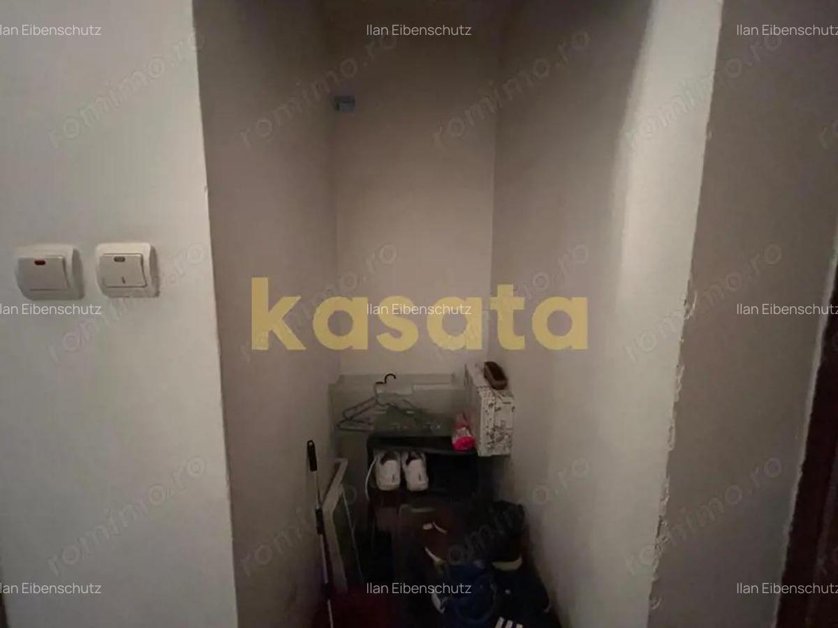 Apartament 3 camere Cranga?i, vizavi de Auchan, etaj 3 - 9