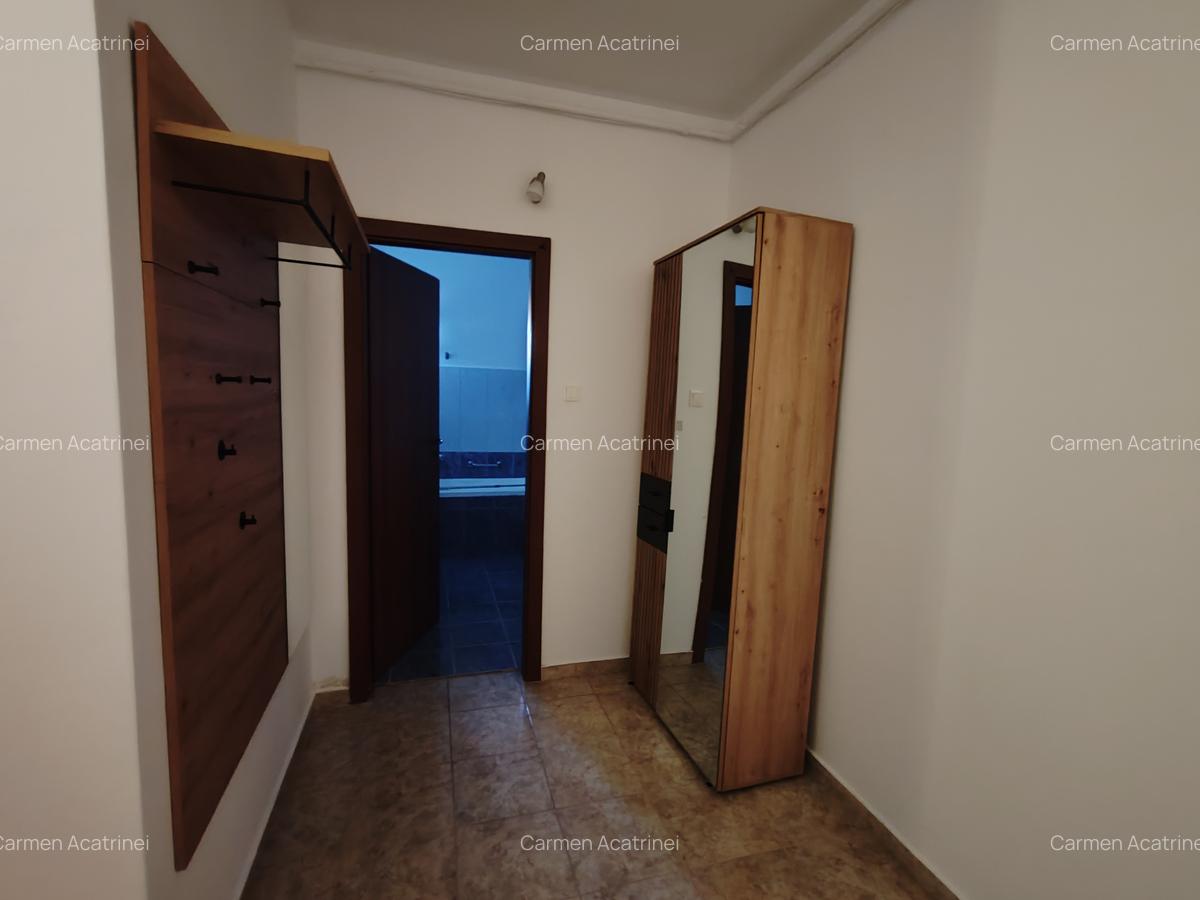 Garsoniera libera la vanzare, confort sporit zona Piata Tractorul - 6