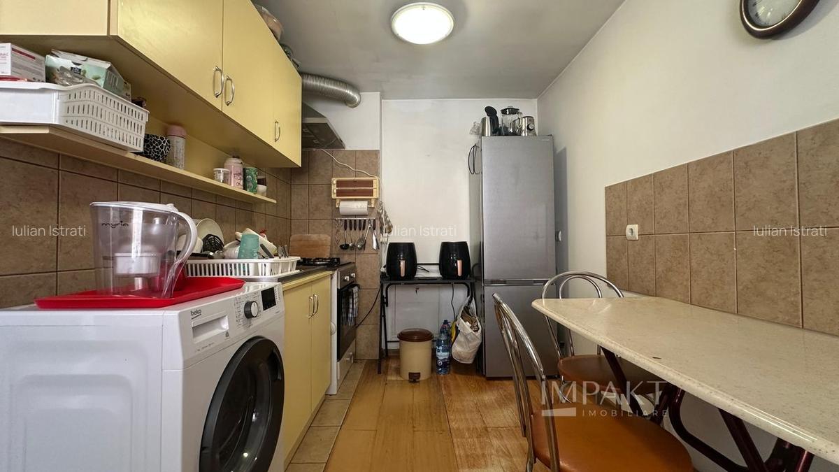 Imobil cu 5 apartamente separate, ideal pentru investitie - zona UMF! - 19