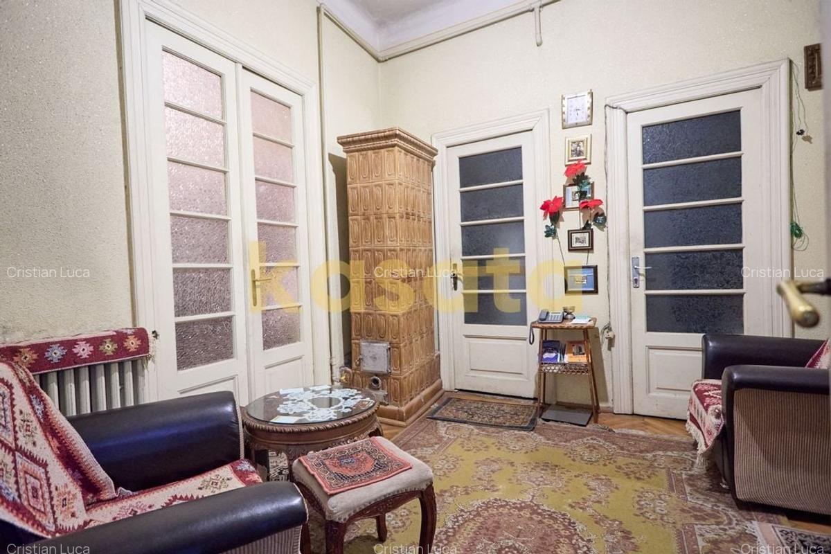 CASĂ CLASICĂ DE VANZARE CU POTENȚIAL PREMIUM ÎN ZONA 1 MAI - 1