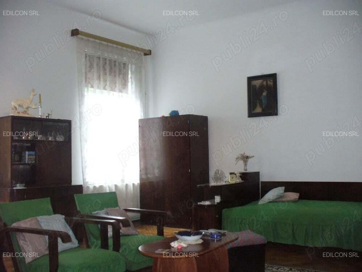 Apartament la casa zona centrala - 3