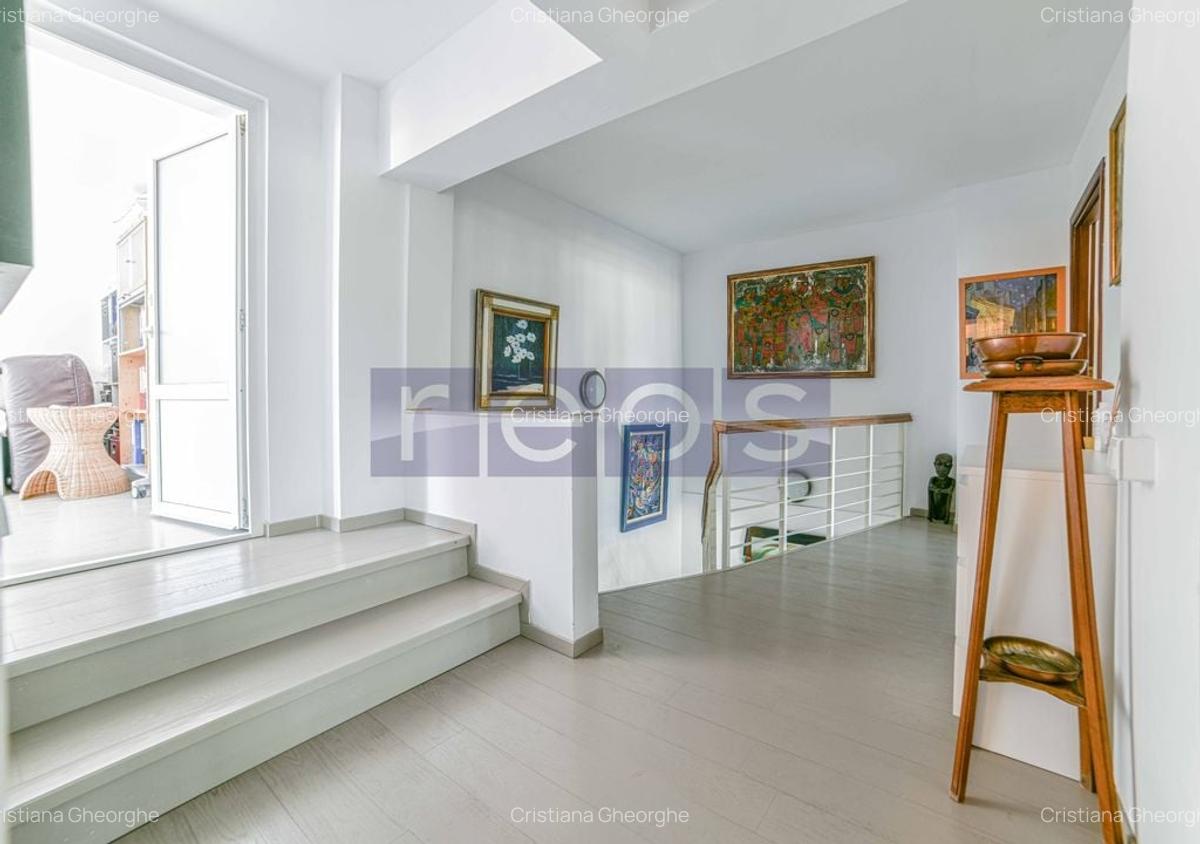 Apartament cu 5 camere decomandat, mobilat în Decebal - 15