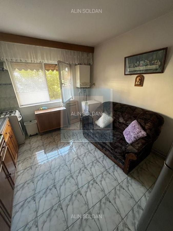 Apartament 2 camere mobilat/utilat - zona Tractorul - 5
