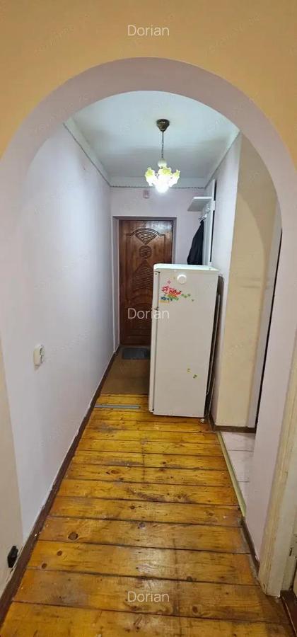 Ofer spre vanzare apartament cu 3 camere in zona Nicolae - 6