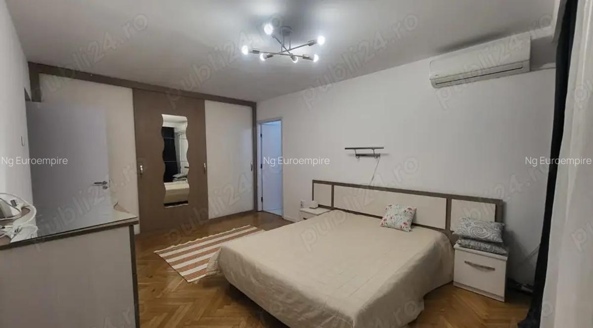 Apartament 3 camere de inchiriat in Centru - 14