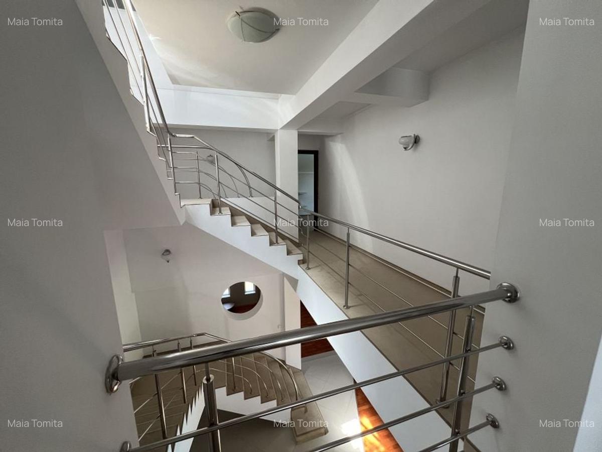 Zona Iancu Nicolae / Vilă cu grădină generoasă și piscină - 22