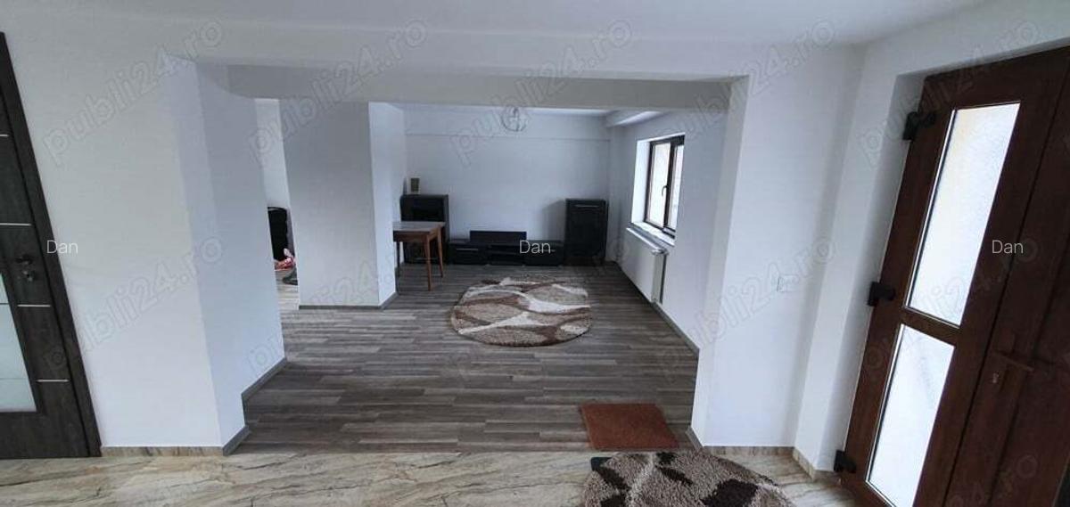 Casa renovata 2024 cu 2 apartamente incalzire in pardoseala - 9