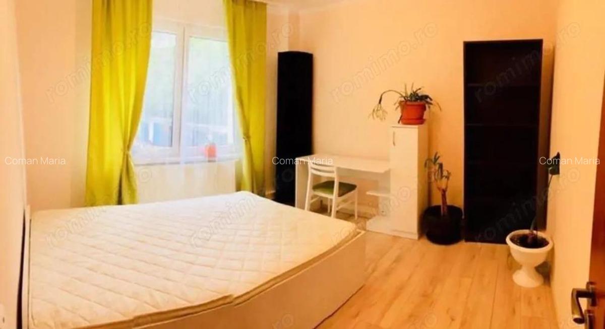 Vand apartament cu 3 camere in Tudor - 1