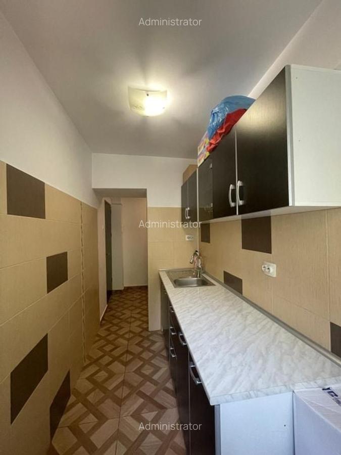 Apartament 2 camere zona Km 4 5 - 4