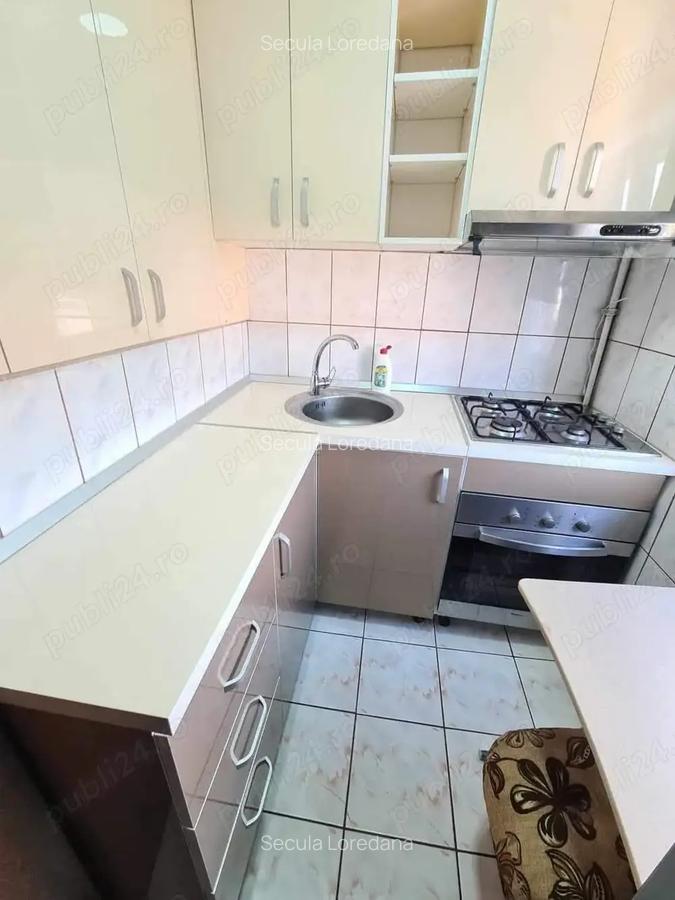 Inchiriez garsoniera confort 1 - 3 Inchiriez garsoniera confort 1 - 3