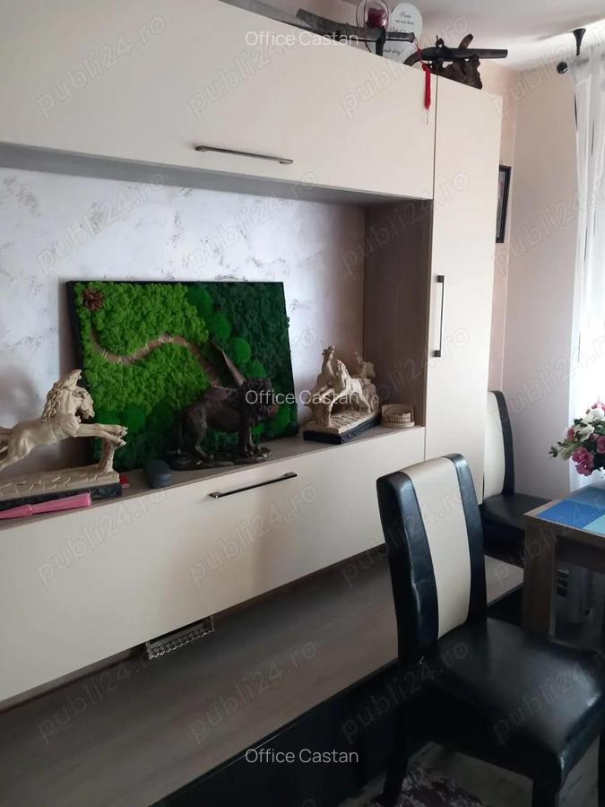Apartament de vanzare - 5