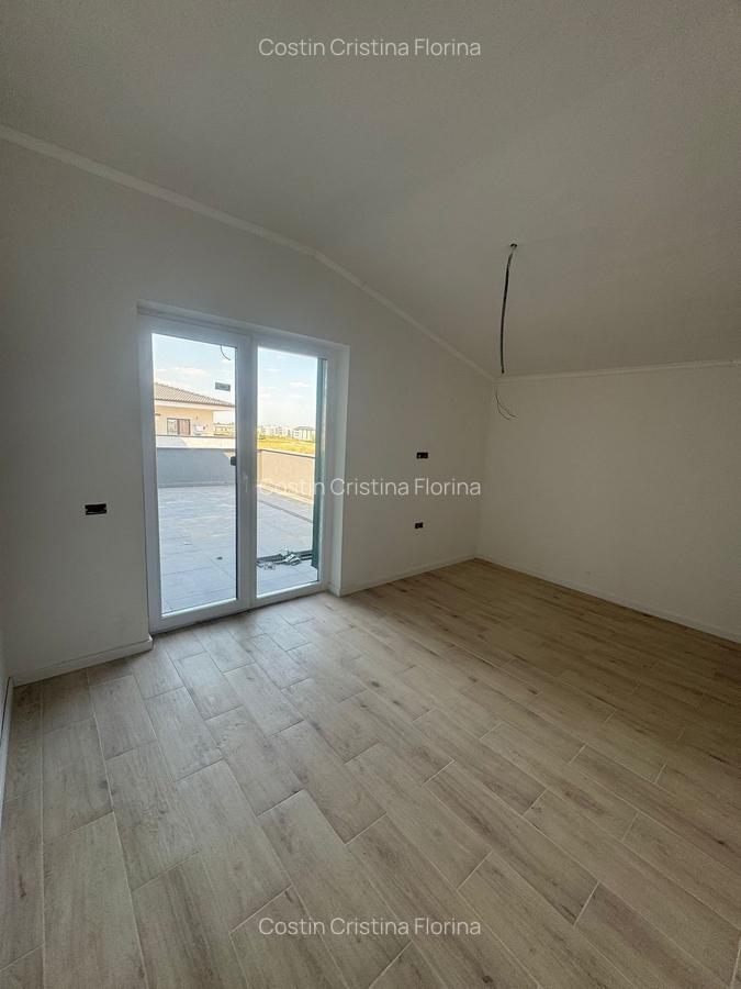 Penthouse 4 cam 2 bai terasa 30mp balcon Comision 0 - Giroc - 5