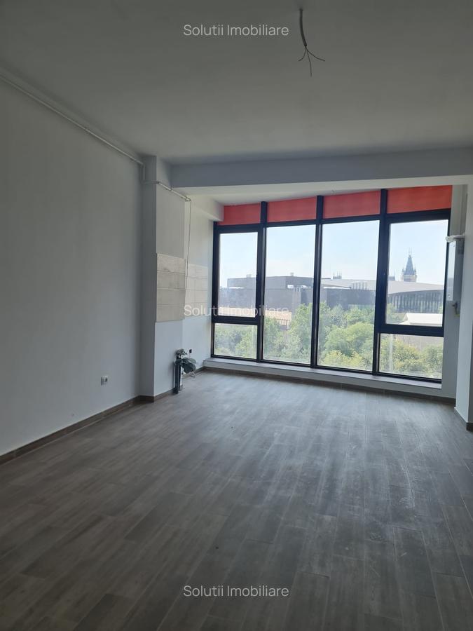 Birou de inchiriat - Bloc Nou - Centru - SRI - 1