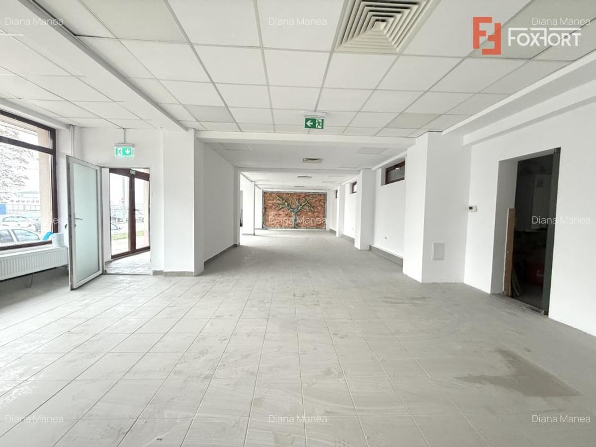 Cladire comerciala cu regim de inaltime P+2 E+M, suprafata 550 mp de inchiriat - 8