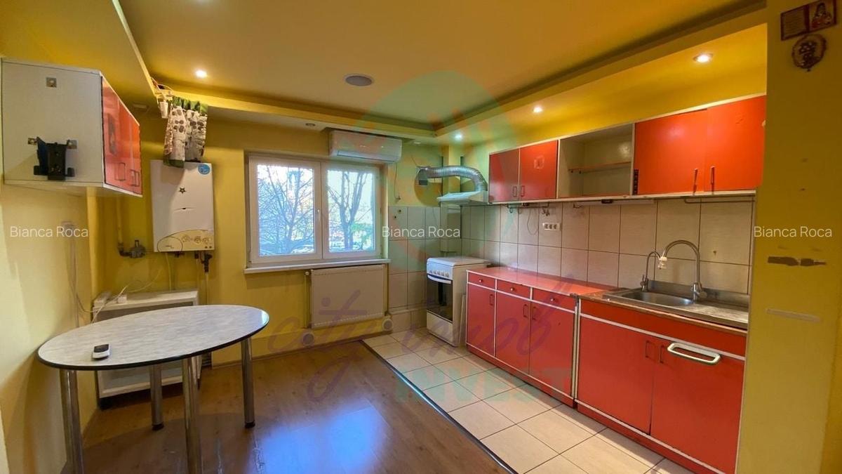 CENTRALA PROPRIE - 2 camere spatioase adiacent Nerva Traian - 1