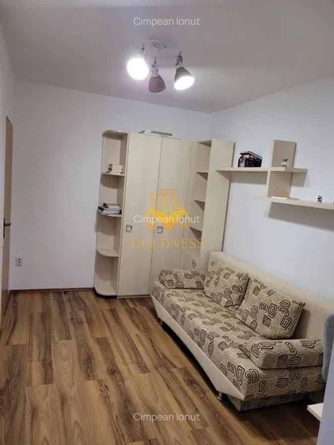 Apartament cu 3 camere semidecomandat, mobilat în Bună Ziua - 6
