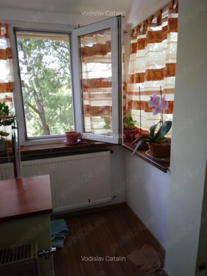Inchiriez aoartament cu o camera str.Lorena zona Bader pret 220 euro - 5