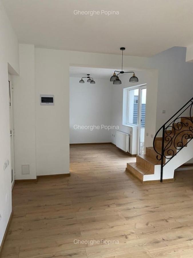 Casa insiruita cartier Green Valley - 7