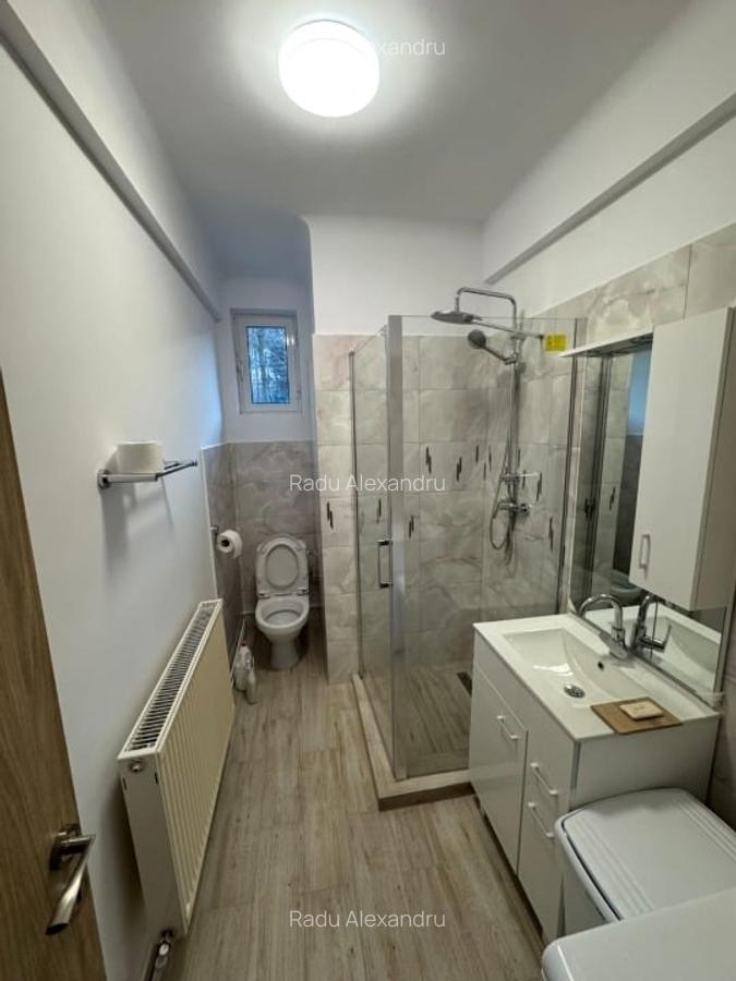 Ofer spre inchiriere apartament 2 camere, ultracentral,complet renovat ai utilat - 4