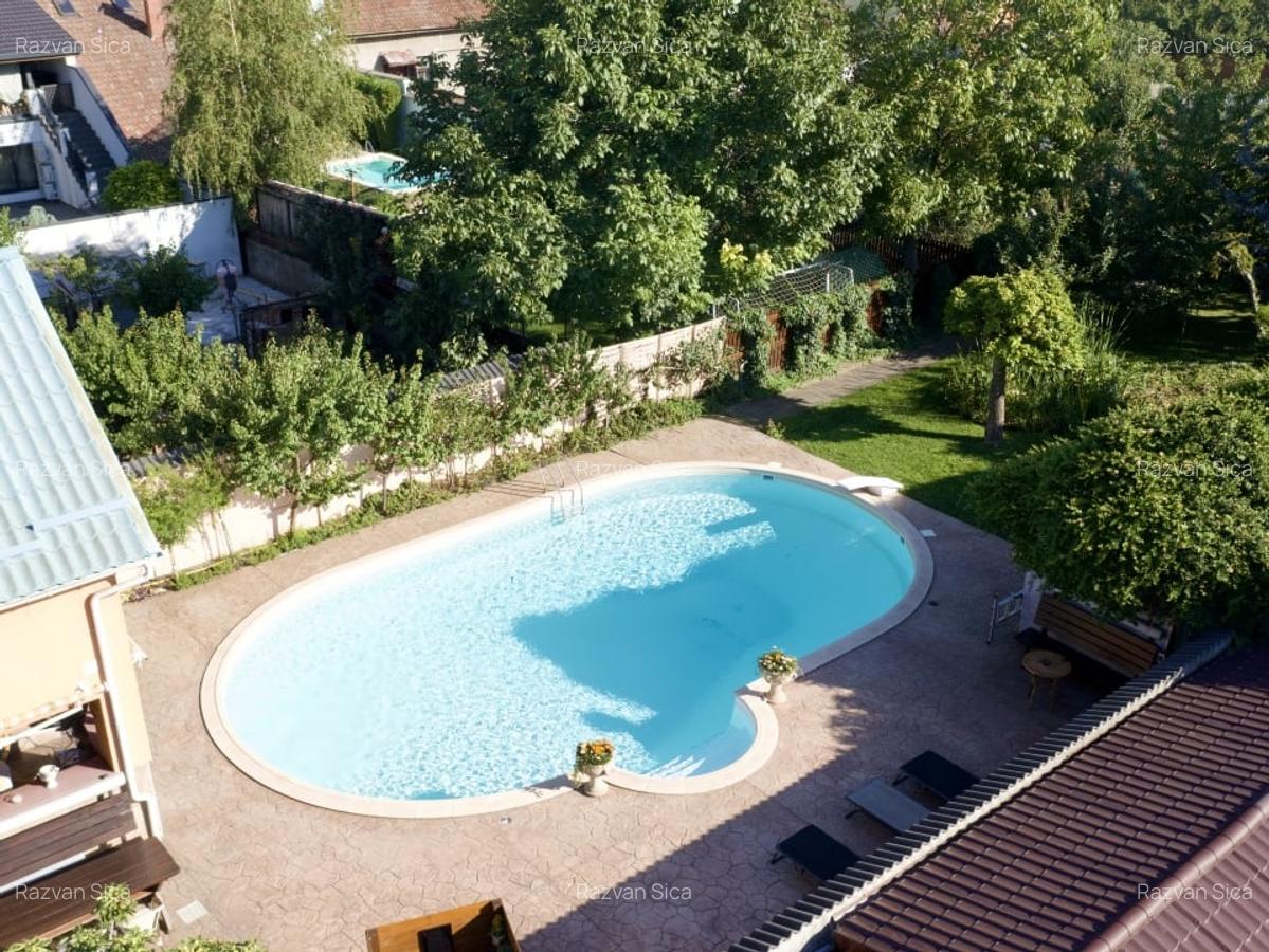 Vila Exclusivista cu Piscina, Panouri Solare si Sala de Fitness - 0% COMISION - 15 Vila Exclusivista cu Piscina, Panouri Solare si Sala de Fitness - 0% COMISION - 15