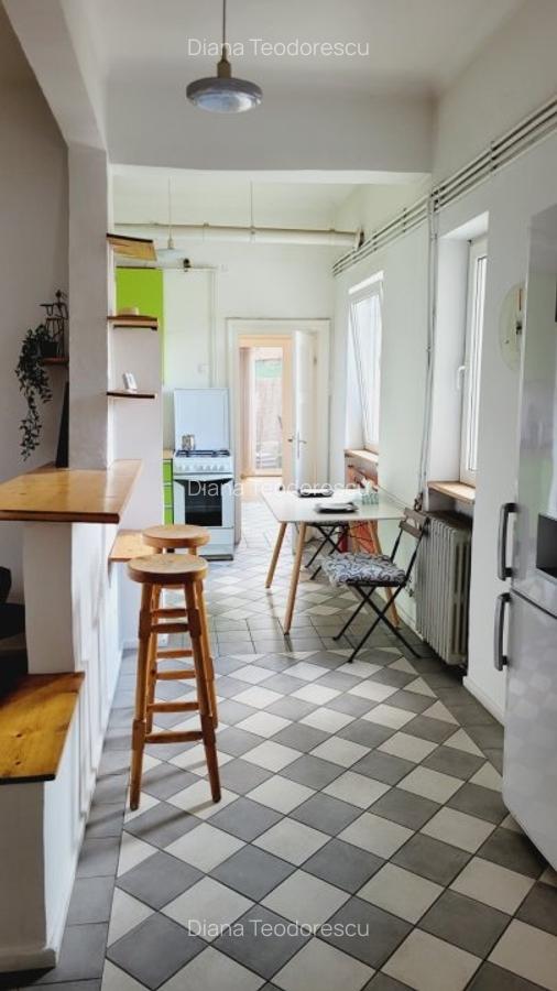 Inchiriere apartament 3 camere mobilat  terasa 16mp Cotroceni metrou Eroilor - 13