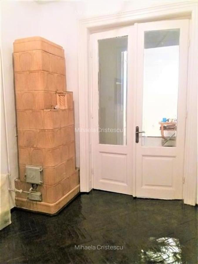 Apartament cu 3 camere circular în 13 Septembrie - 5