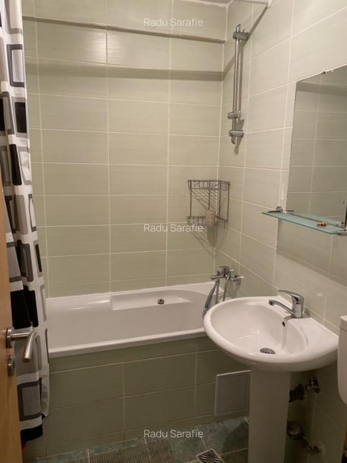 Apartament tip mansarda 2 camere strand str barsei - 4