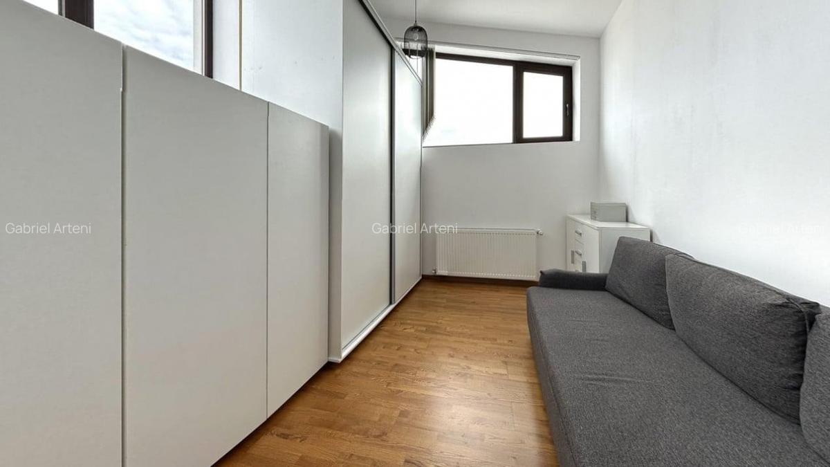 Apartament spatios cu 5 camere, vila 2010! - 5