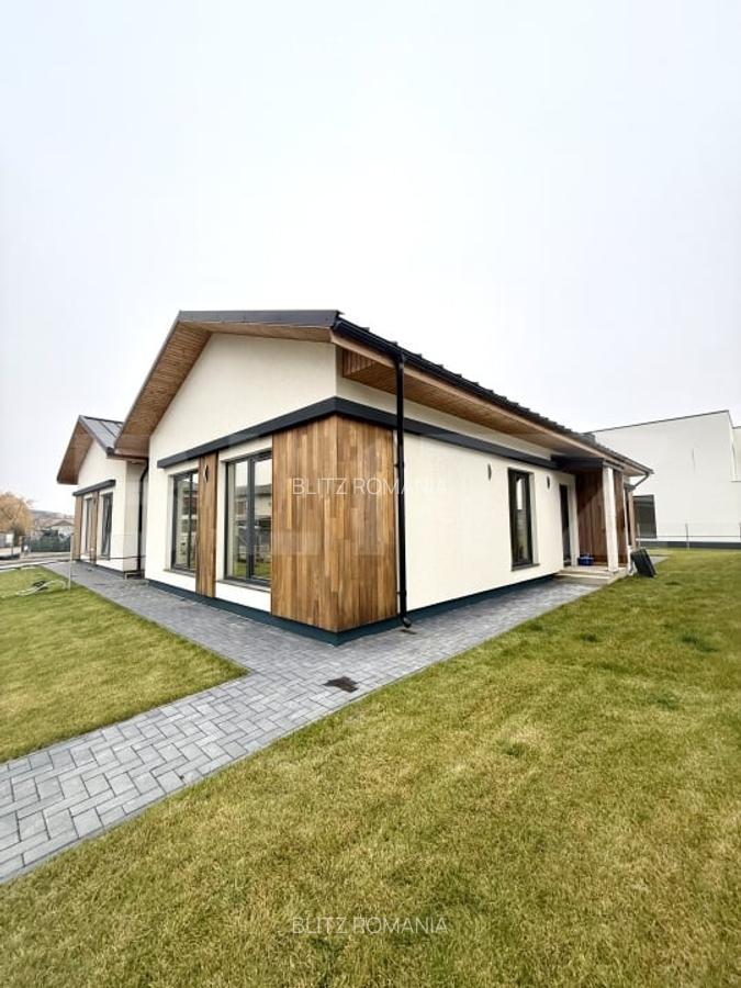 Casa individuala de 3 camere, 110mp, curtea 350mp, zona Sanicoara - 14