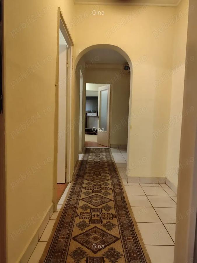 Apartament 3 camere zona Port - 25