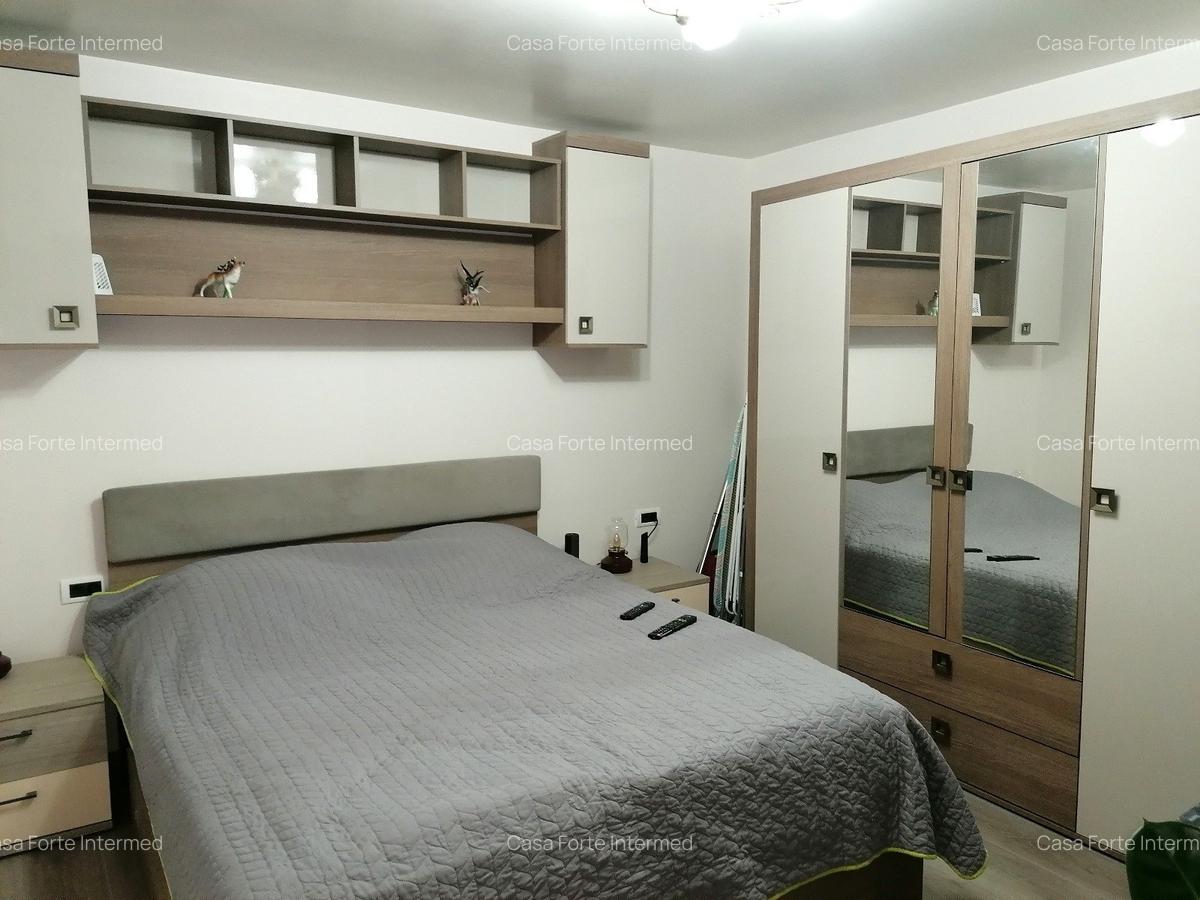 Casa de inchiriat Bulevardul Mamaia zona Delfinariu  900 euro - 9