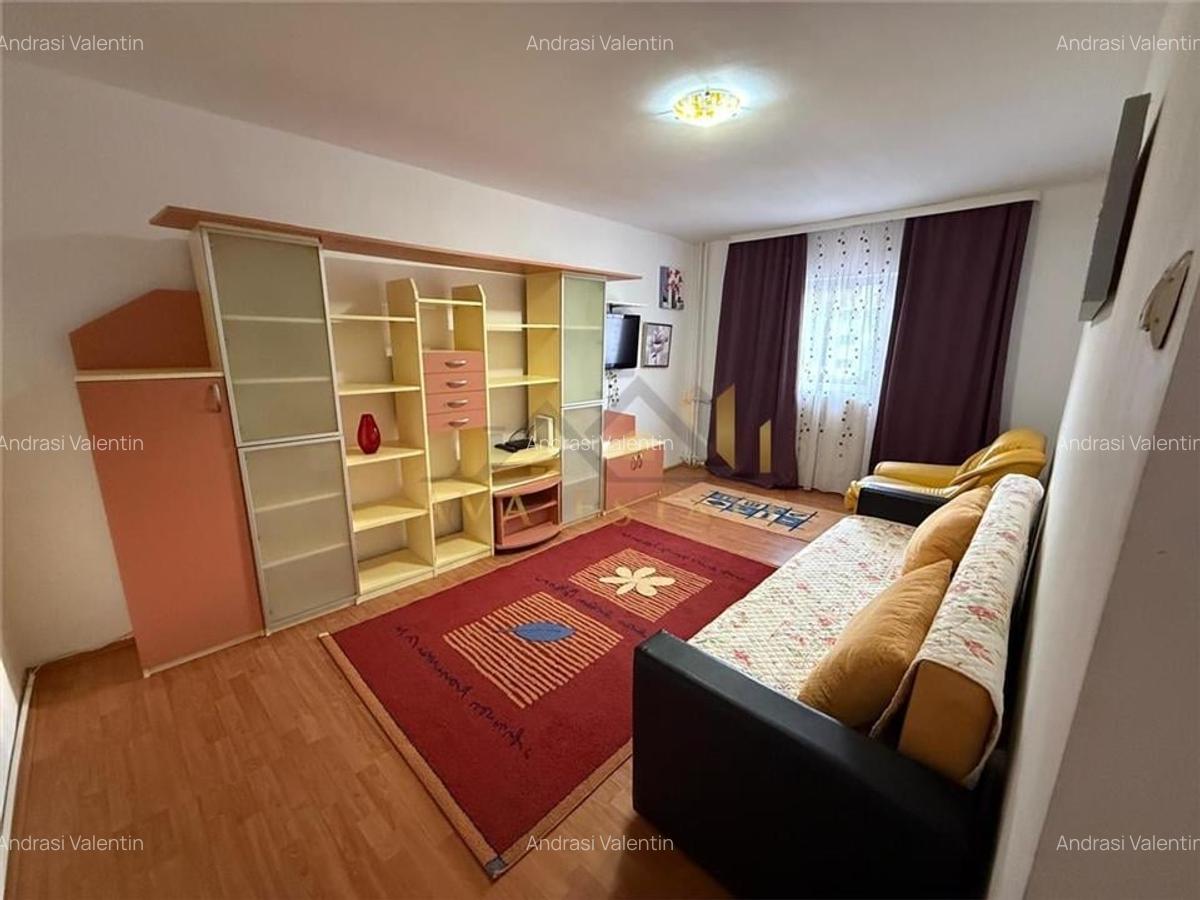 Apartament 2 camere, decomandat, 50 mp, Et.1 + centrala - Zona Torontalului - 1 Apartament 2 camere, decomandat, 50 mp, Et.1 + centrala - Zona Torontalului - 1
