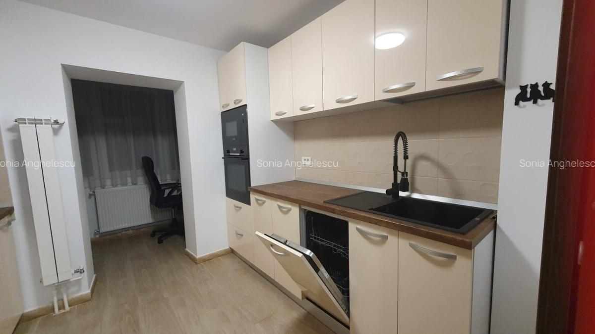 Apartament cu doua camere decomandat - 4