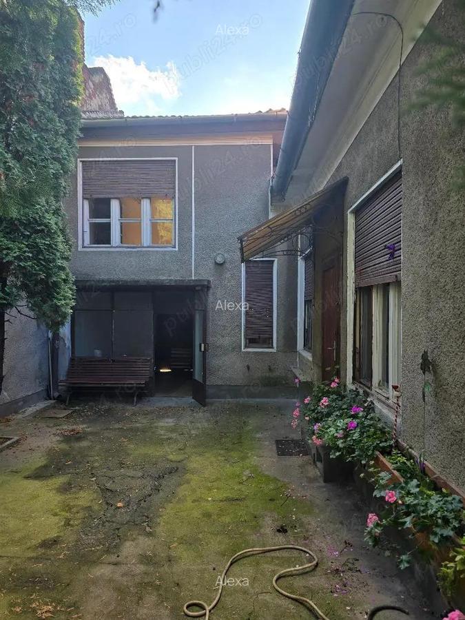 Vand casa ultrac Zona mag Crisul, SC 200 mp, teren 242mp,front stradal mare ,intrare auto, inc oras - 2