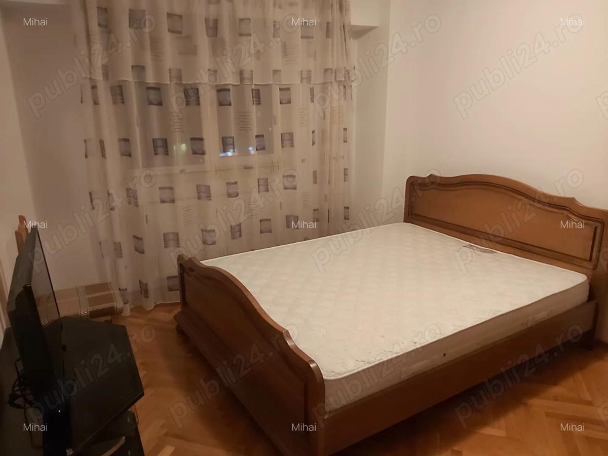 Apartament cu trei camere Ultracentral - 4