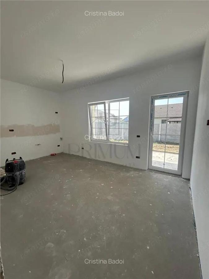 Sanmihaiul Roman- teren generos- personalizare interioara - 7