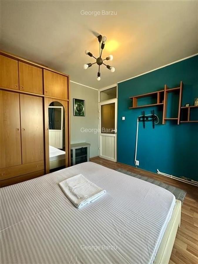 Apartament 3 Camere, Decomandat, Zona Tomis 3 - Comision 0 - 21