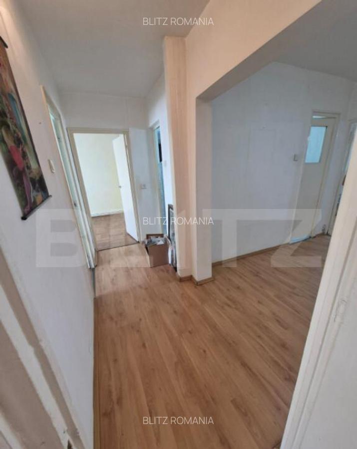 Apartament 4 camere de vanzare Deva, Bulevardul Decebal - 2