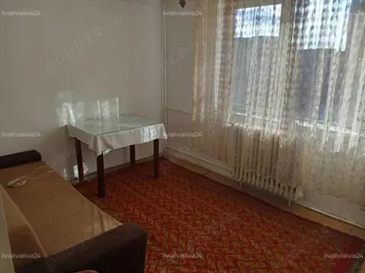 Ofer spre chirie apartament 2 camere Rogerius - 10