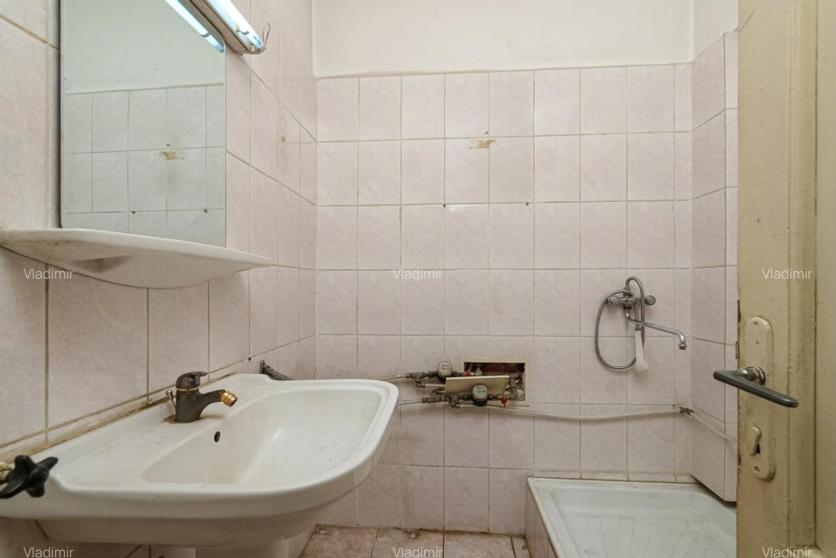 Stefan cel Mare, Grozovici, garsoniera spatioasa cu logie si boxa - 5